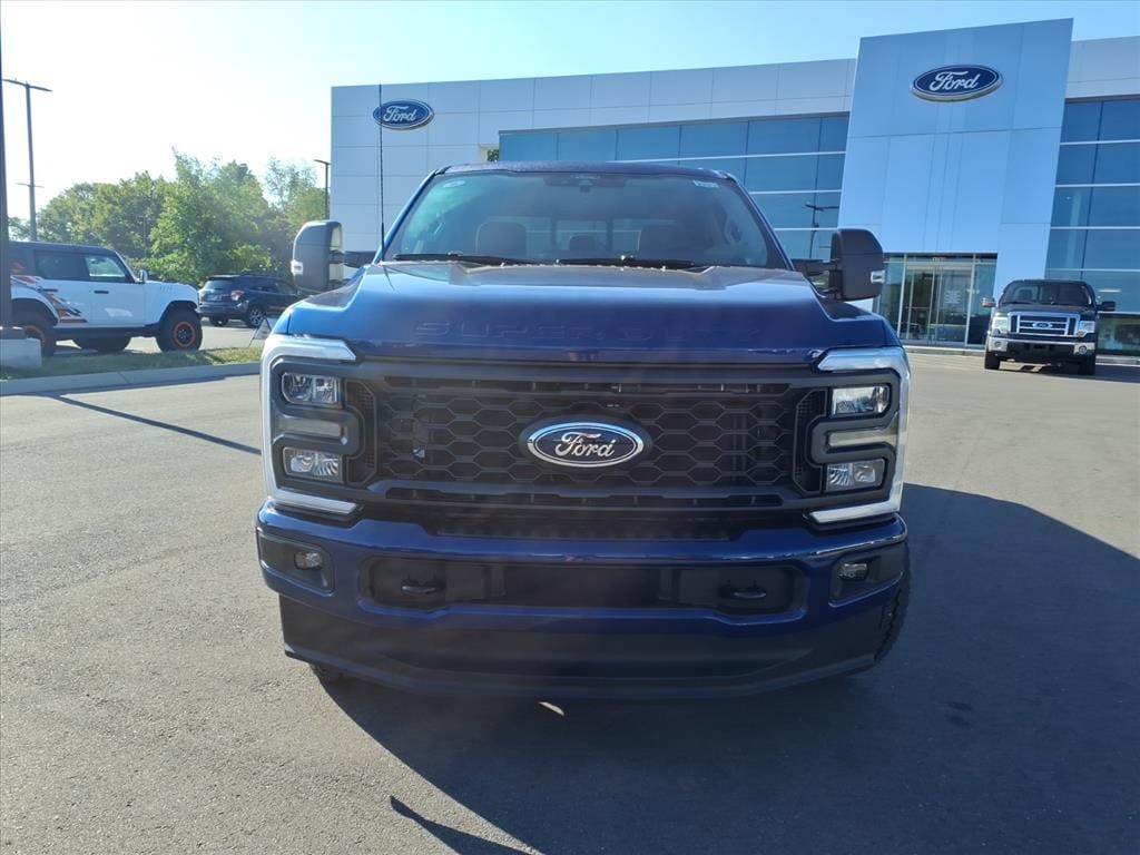 2026 Ford F-250 Super Duty XL - Photo 8
