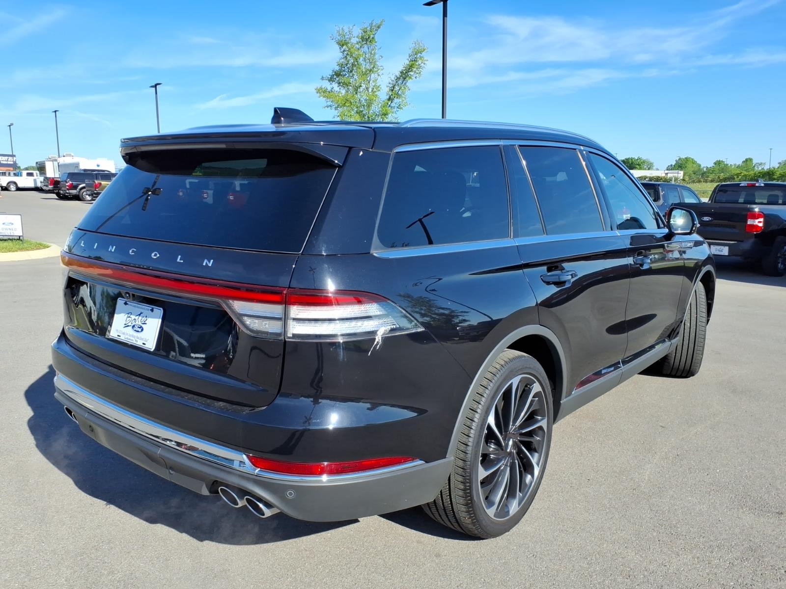 2025 Lincoln Aviator Reserve - Photo 3