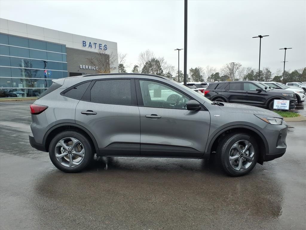 New 2026 Ford Escape ST-Line SUV