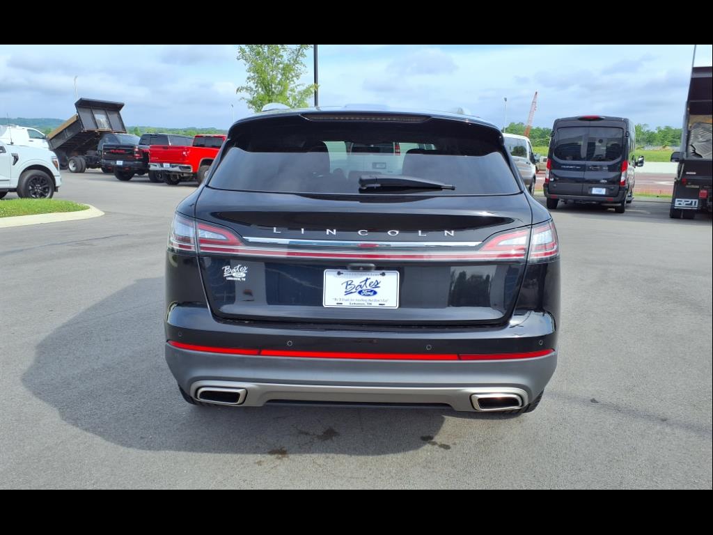 2022 Lincoln Nautilus Standard photo 4