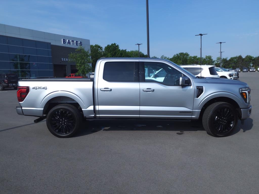 2024 Ford F-150 Platinum photo 2
