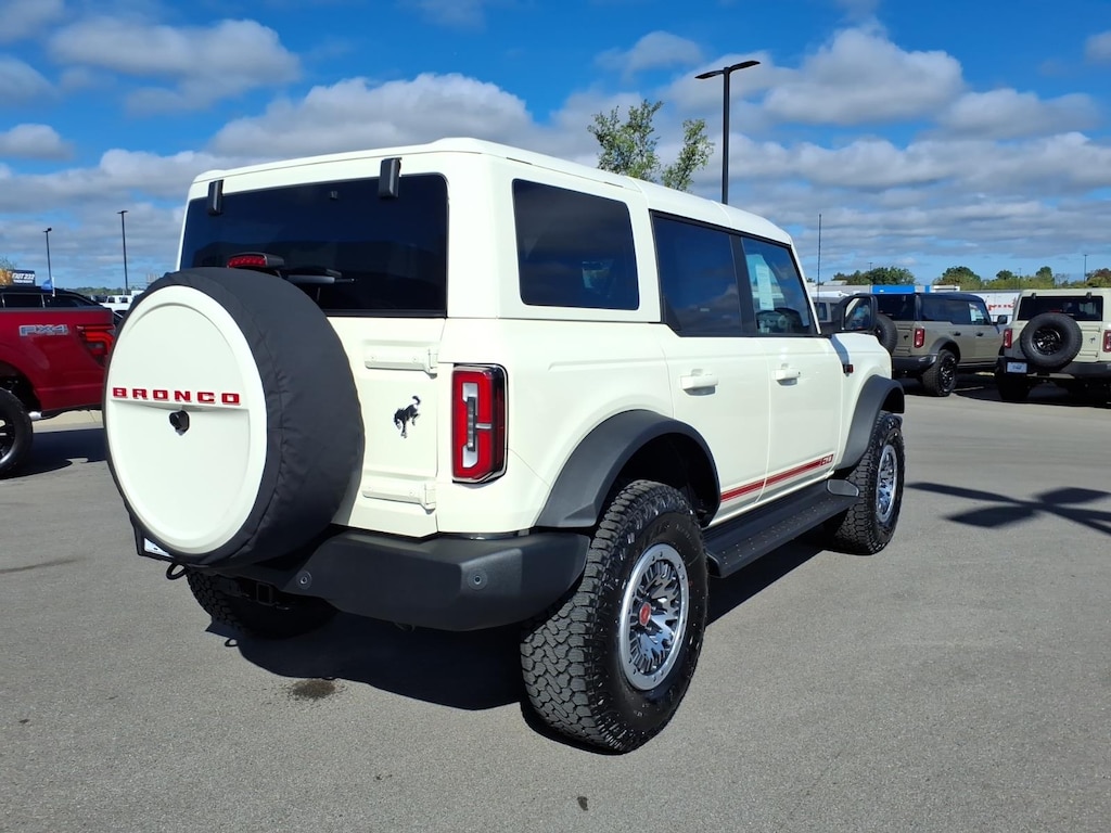 New 2026 Ford Bronco Outer Banks® SUV