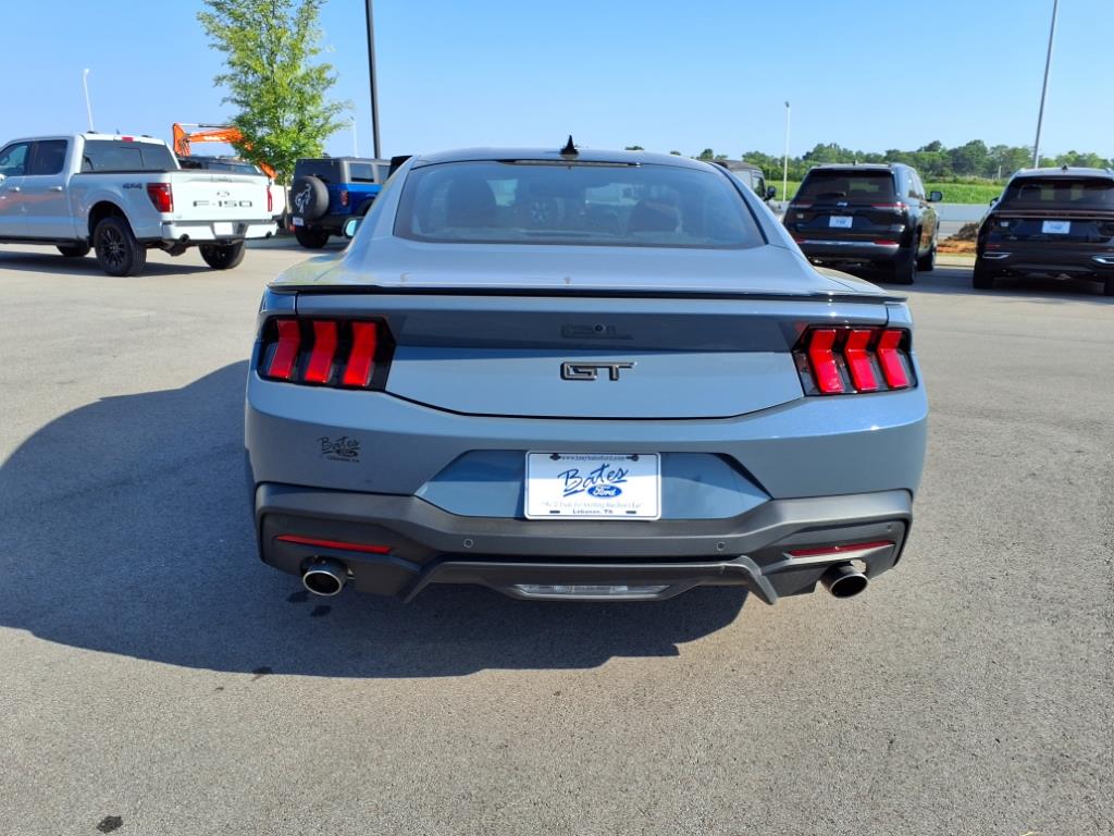 2024 Ford Mustang GT photo 4