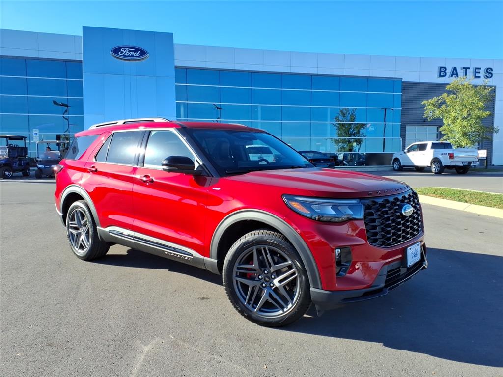 2026 Ford Explorer ST-LINE's photo
