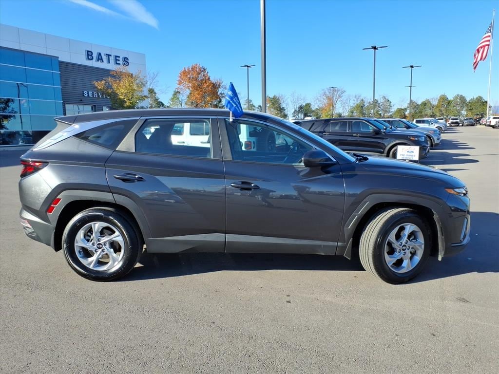 Used 2024 Hyundai Tucson SE SUV