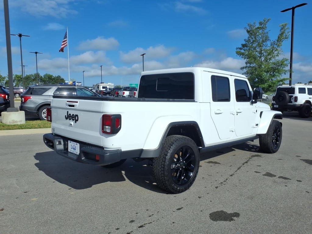 Certified 2025 Jeep Gladiator Nighthawk Truck