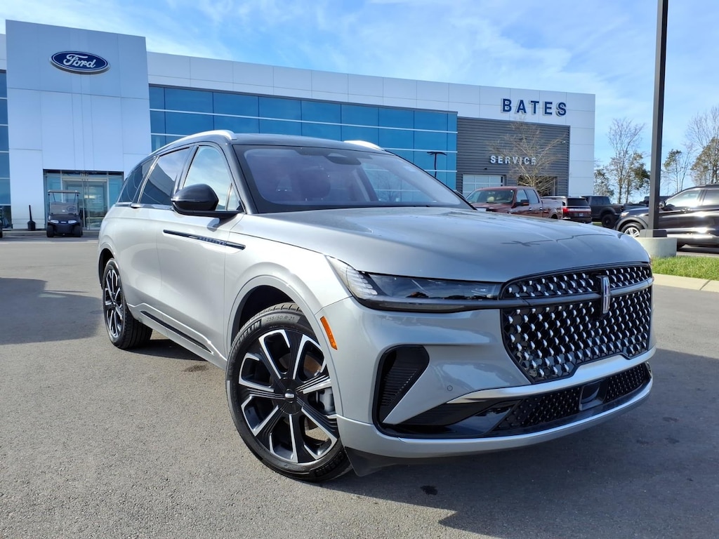 Used 2025 Lincoln Nautilus Reserve SUV