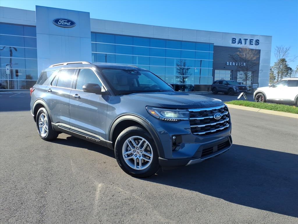 2026 Ford Explorer's photo