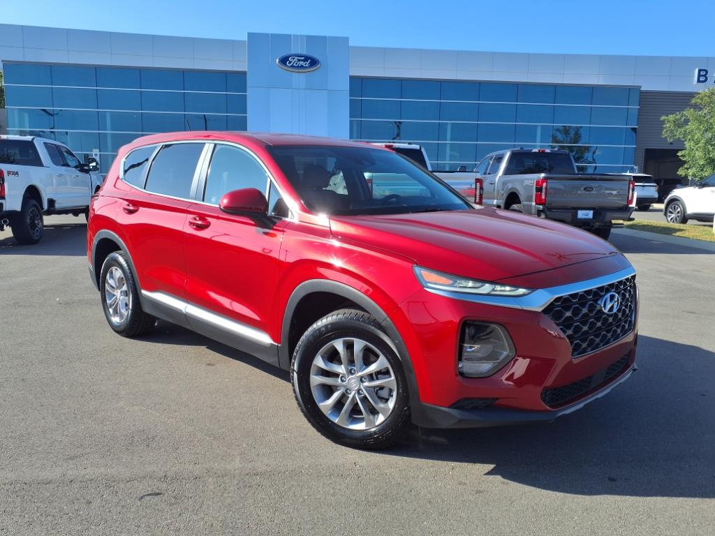 2019 Hyundai Santa Fe SE