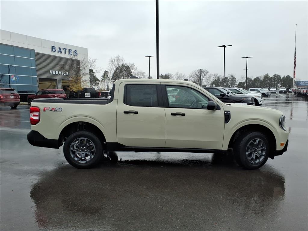 New 2025 Ford Maverick XLT TRUCK