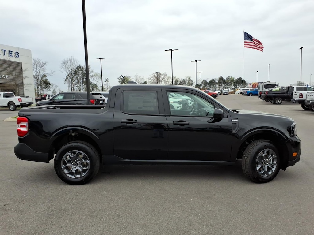 New 2026 Ford Maverick XLT TRUCK