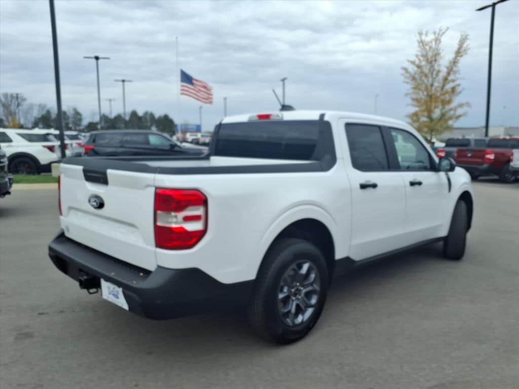 New 2025 Ford Maverick XLT TRUCK