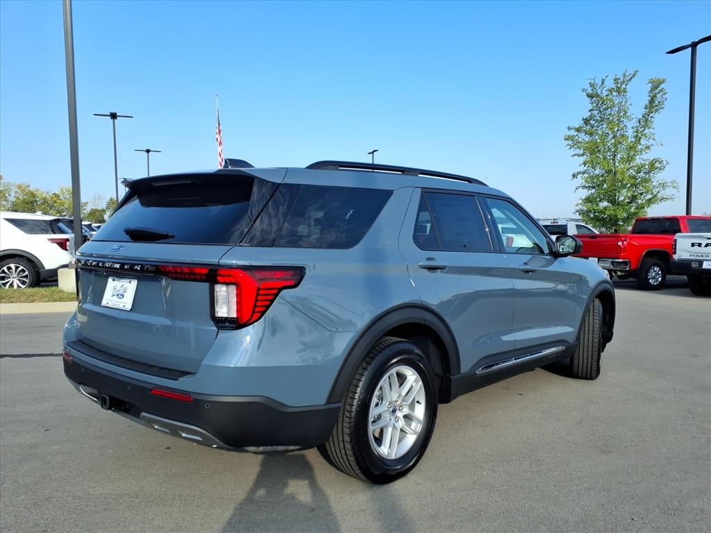 New 2025 Ford Explorer Active SUV