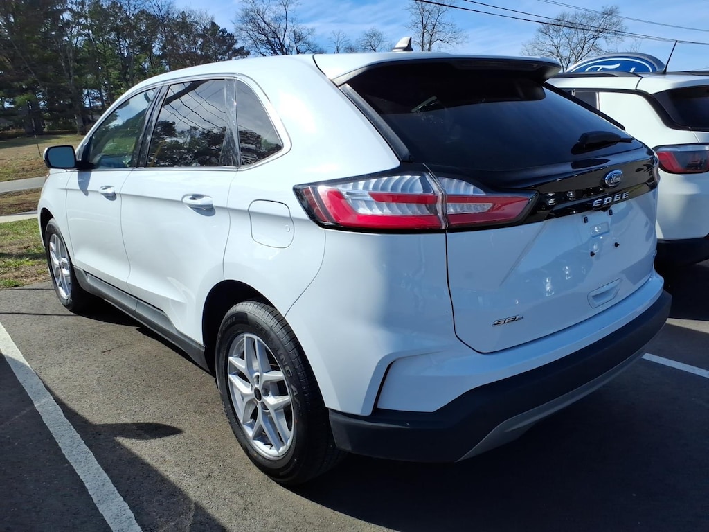 Used 2024 Ford Edge SEL SUV
