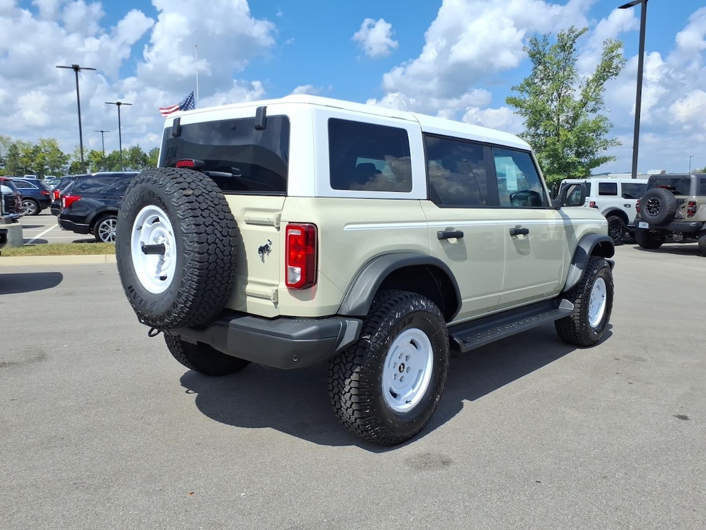 New 2026 Ford Bronco Heritage Edition SUV