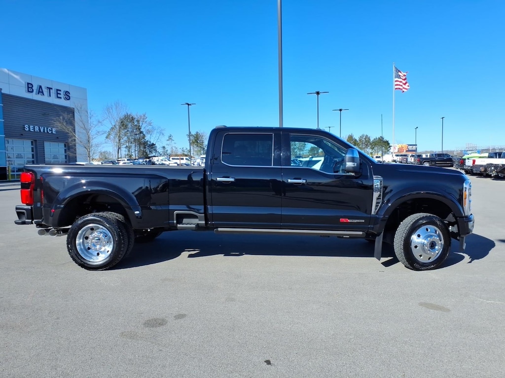 Certified 2025 Ford F-450SD Platinum Truck
