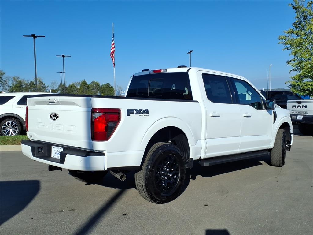 2025 Ford F-150 XLT photo 3