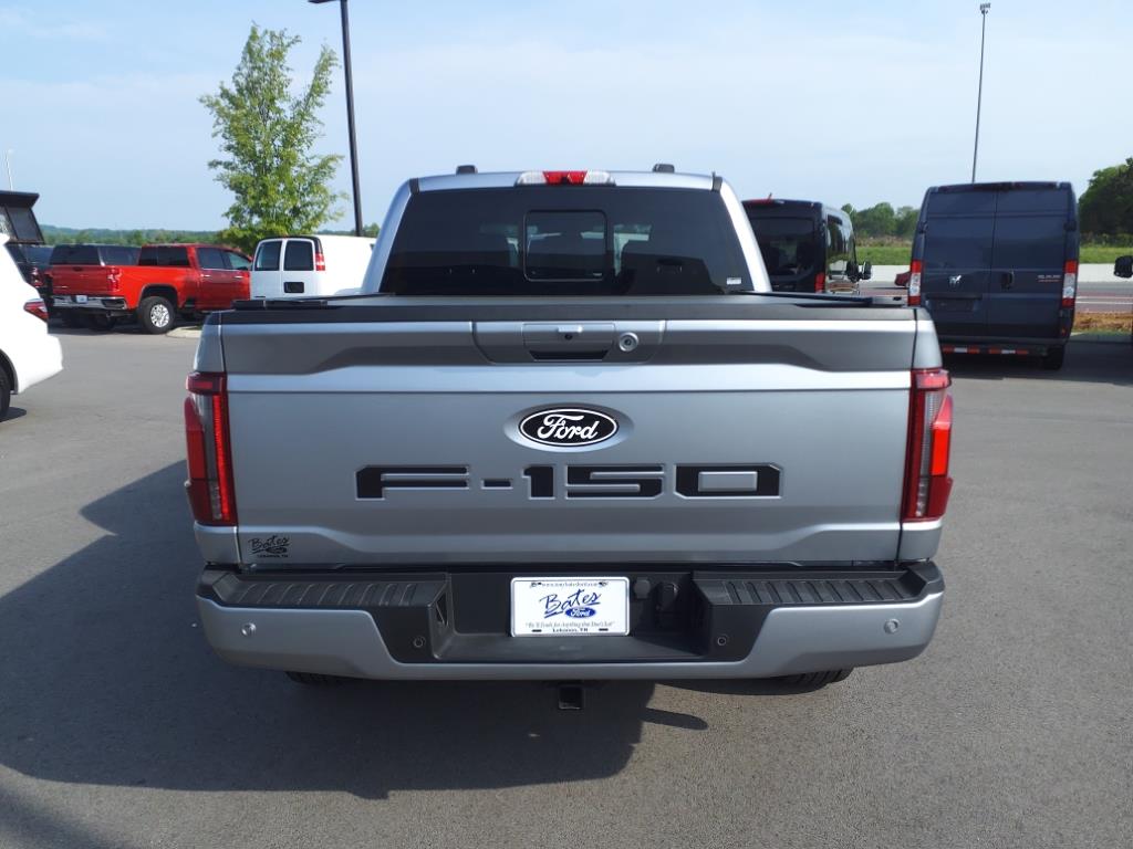 2024 Ford F-150 Platinum photo 4