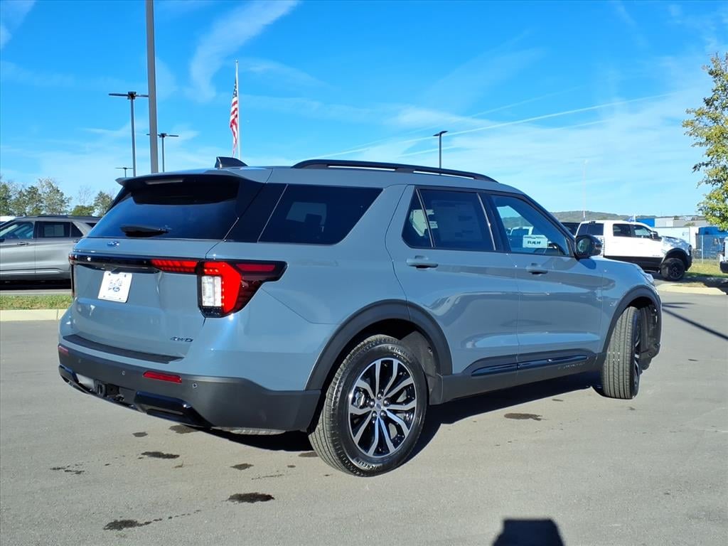 New 2026 Ford Explorer ST-Line SUV