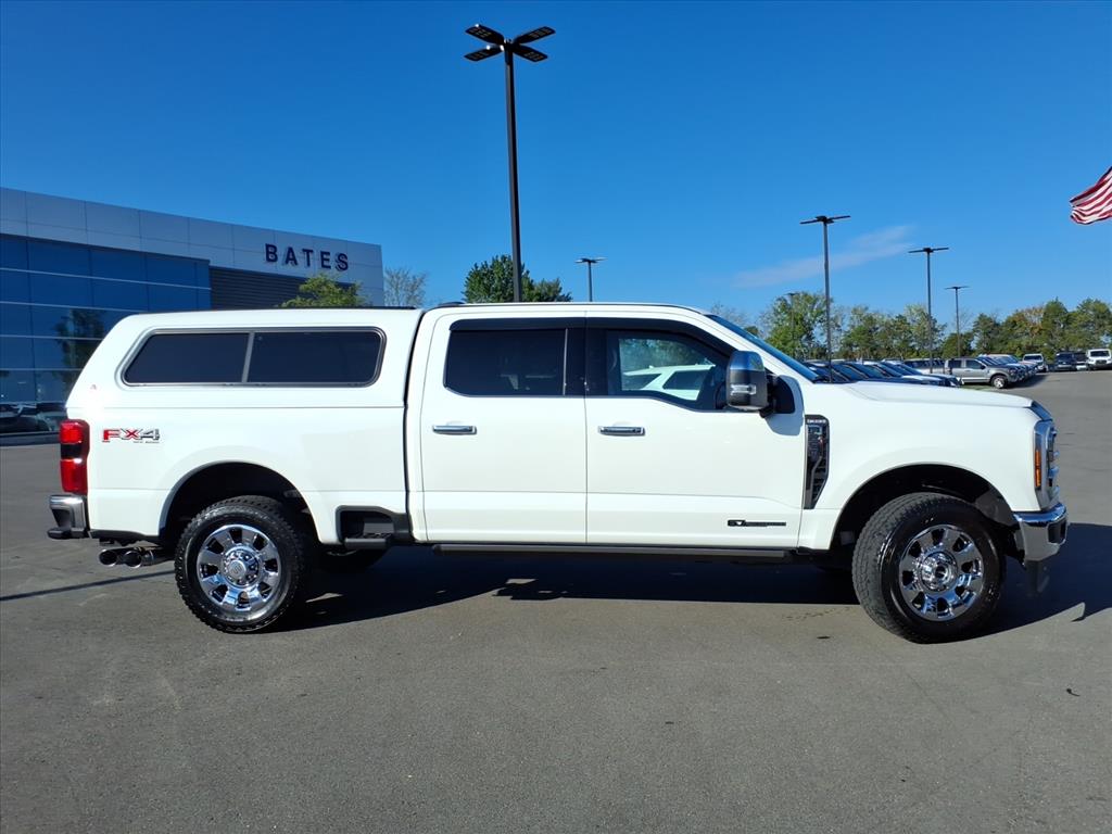 2024 Ford F-250 photo 2