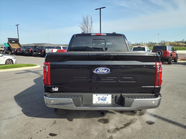 2025 Ford F-150 XLT photo 4