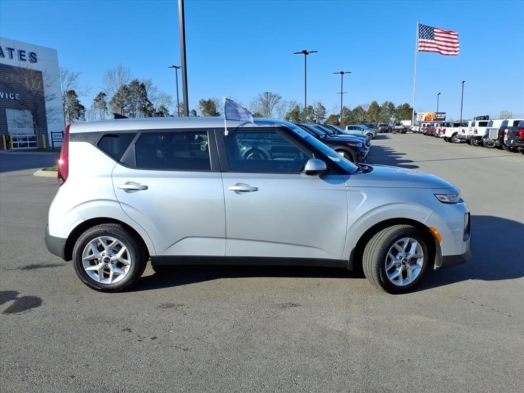 Used 2020 Kia Soul S with VIN KNDJ23AU0L7114447 for sale in Lebanon, TN