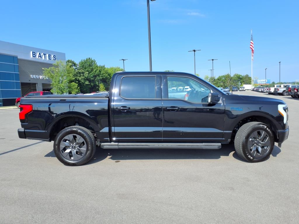 Used 2024 Ford F-150 Lightning Flash with VIN 1FT6W3L7XRWG12591 for sale in Lebanon, TN