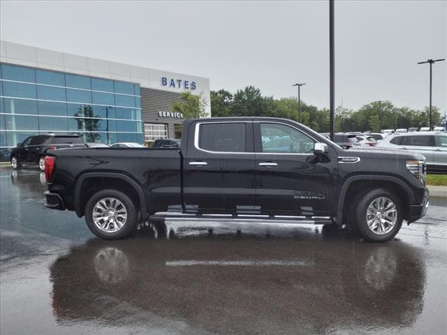 Used 2022 GMC Sierra 1500 Denali Denali with VIN 3GTUUGEL3NG634701 for sale in Lebanon, TN