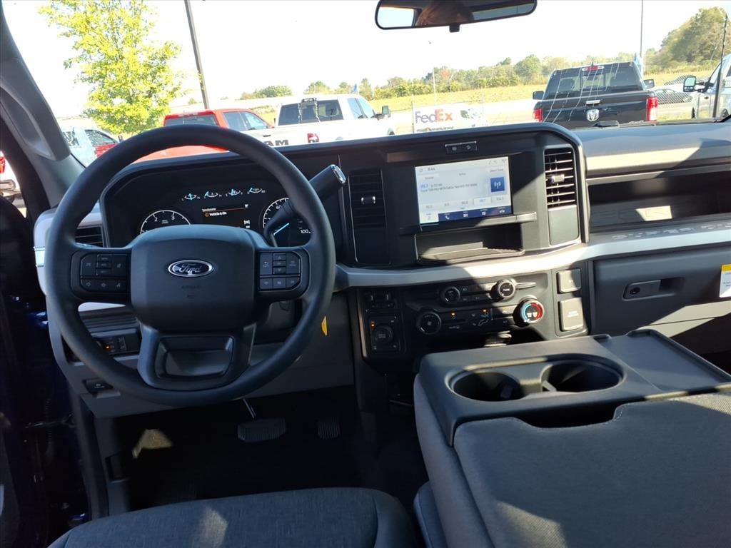 2026 Ford F-250 Super Duty XL - Photo 14