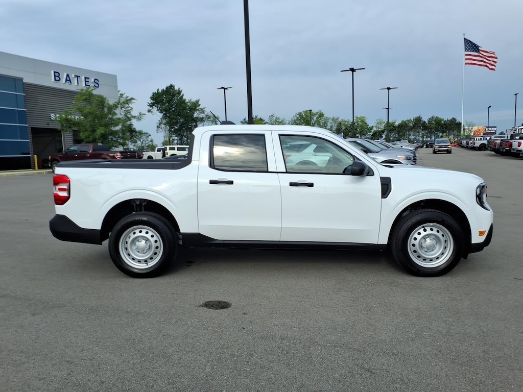 New 2026 Ford Maverick XL TRUCK