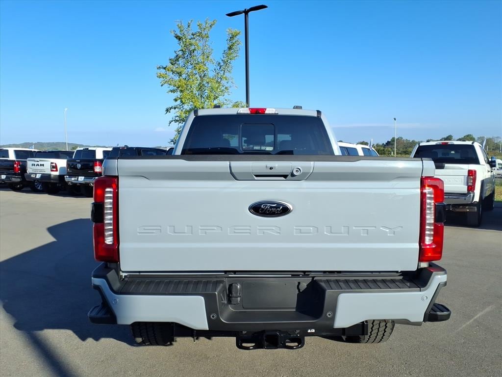 New 2026 Ford Super Duty F-250 Lariat TRUCK