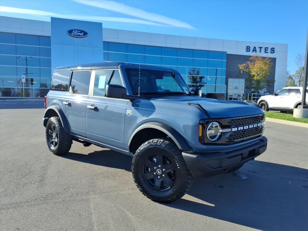 2025 Ford Bronco 4-Door Big Bend's photo