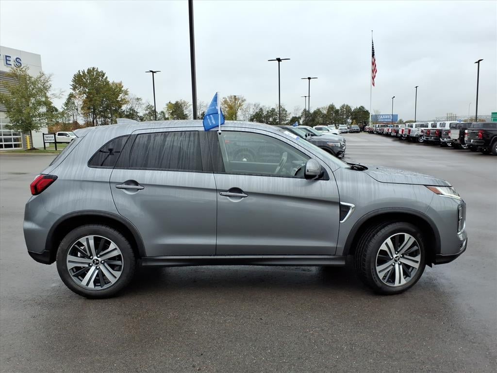Used 2024 Mitsubishi Outlander Sport 2.0 SE SUV