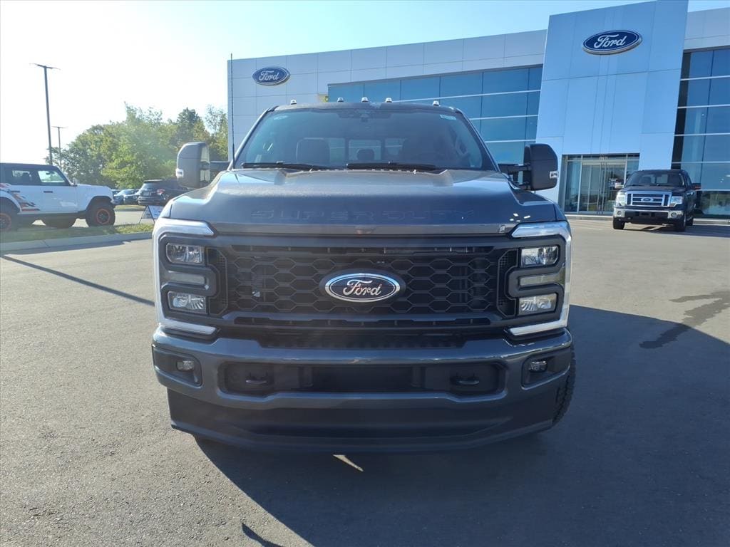 2026 Ford F-250 Super Duty XL - Photo 8