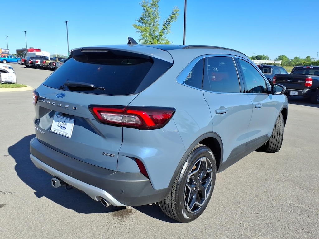 Certified 2026 Ford Escape Hybrid Platinum SUV