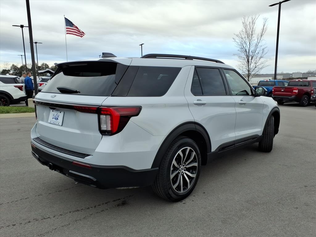 New 2026 Ford Explorer ST-Line SUV