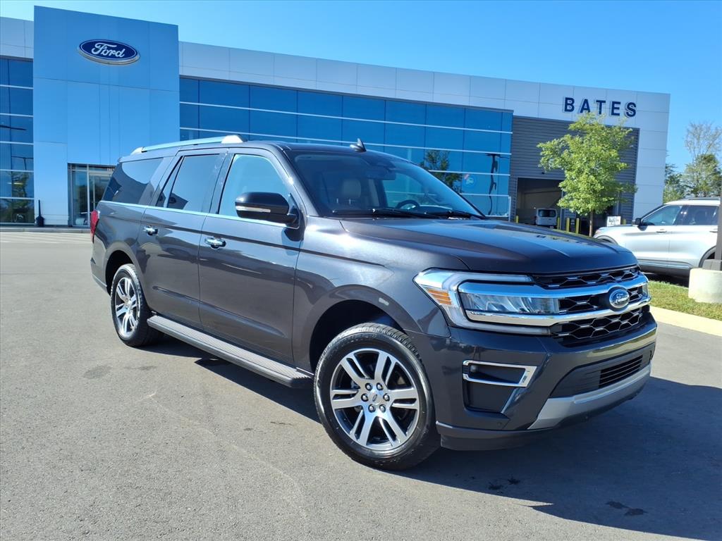 2024 Ford Expedition Limited's photo