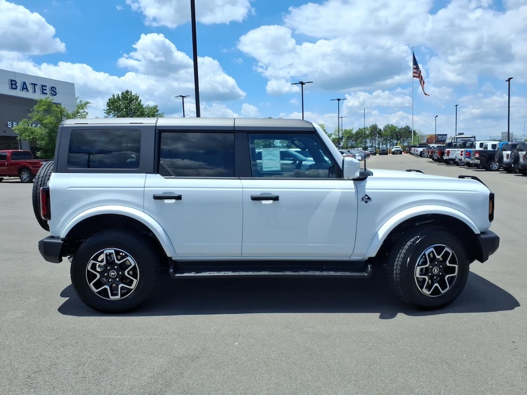 New 2026 Ford Bronco Outer Banks® SUV
