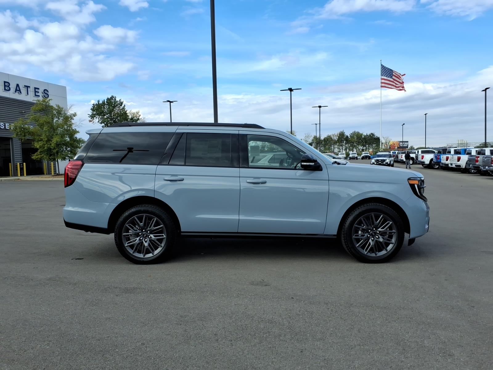 New 2027 Ford Expedition Platinum SUV