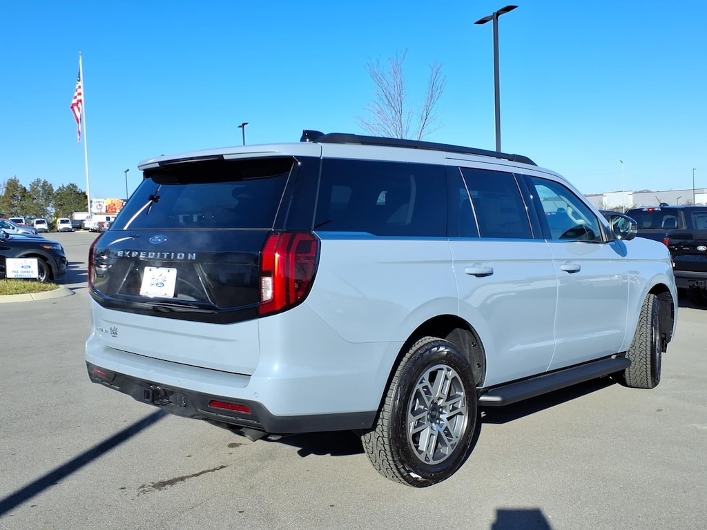 New 2026 Ford Expedition Active SUV