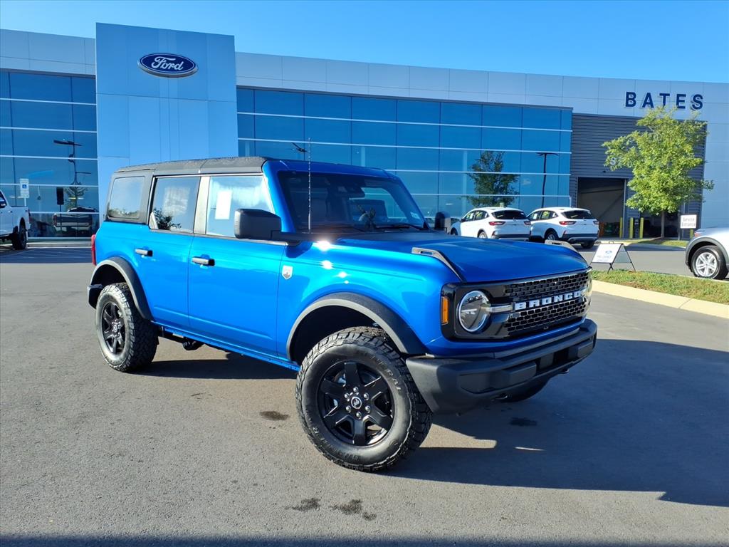 2025 Ford Bronco 4-Door Big Bend's photo