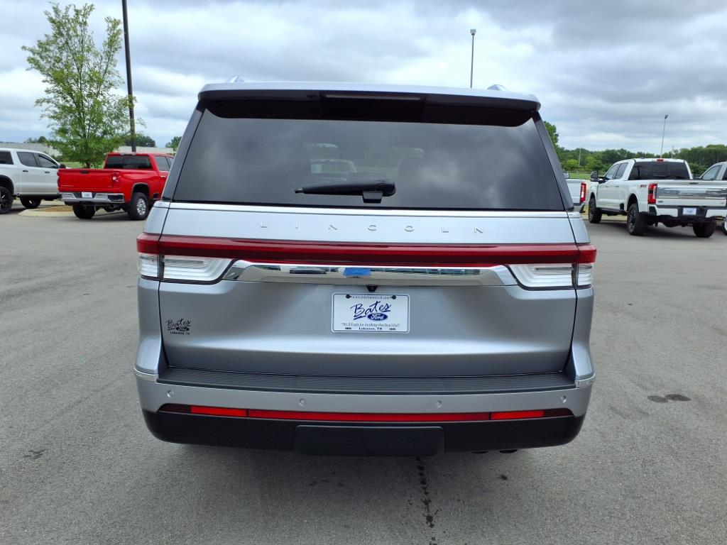 2024 Lincoln Navigator Reserve photo 4