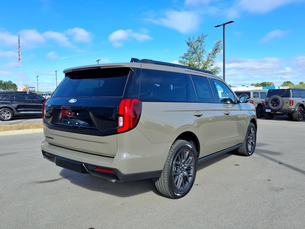 New 2027 Ford Expedition Platinum SUV