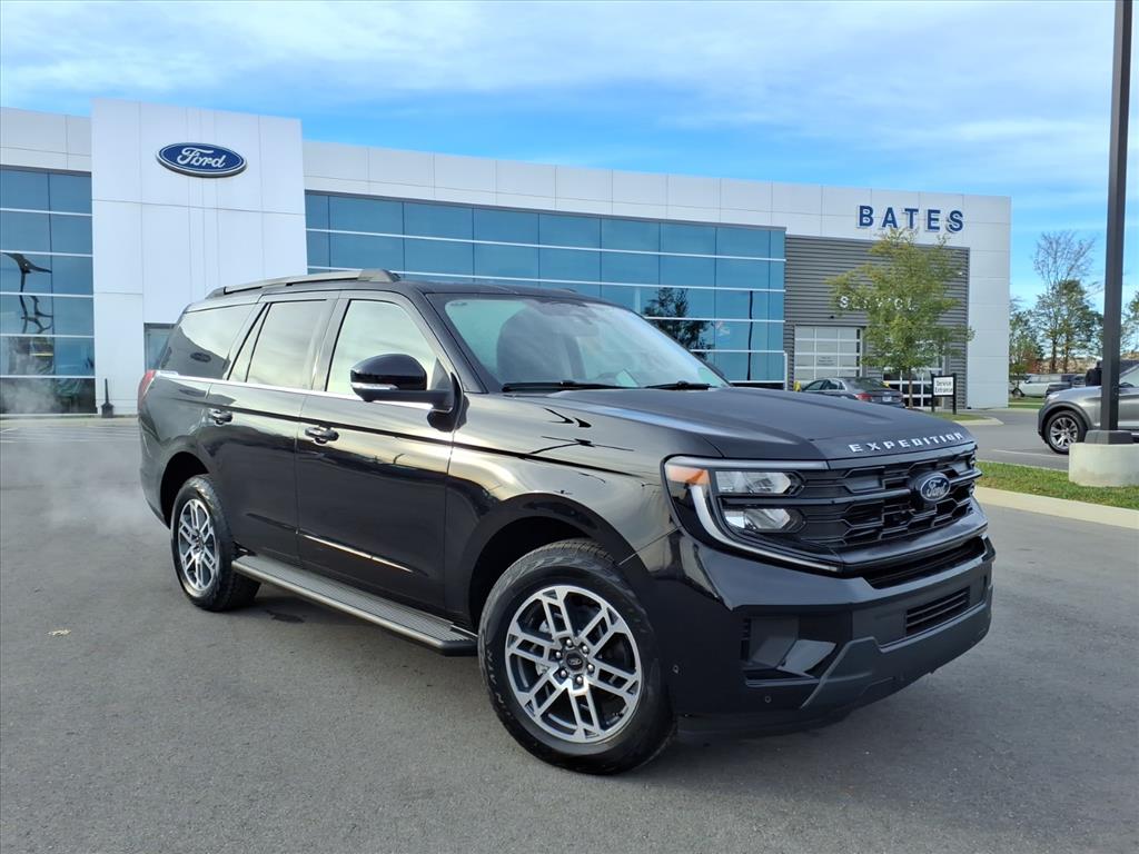 2025 Ford Expedition Active's photo