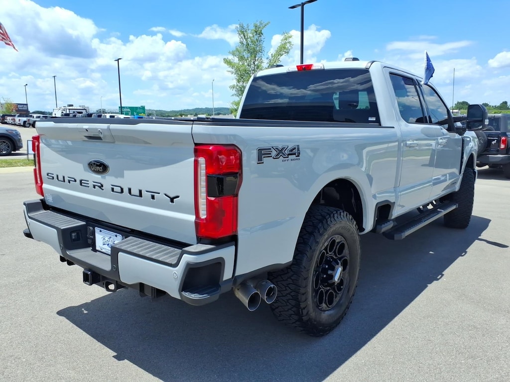 Certified 2025 Ford F-250SD Lariat Truck Crew Cab