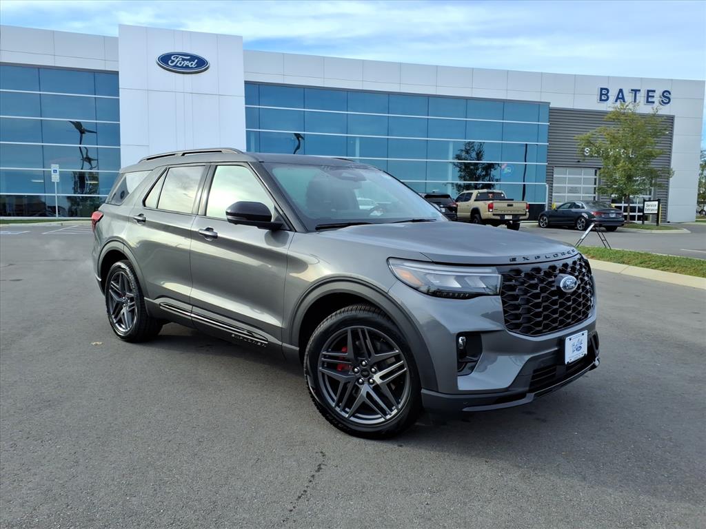 2026 Ford Explorer ST's photo