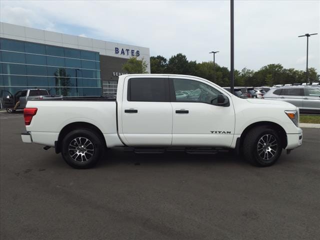 Used 2024 Nissan Titan SV with VIN 1N6AA1EF0RN104019 for sale in Lebanon, TN