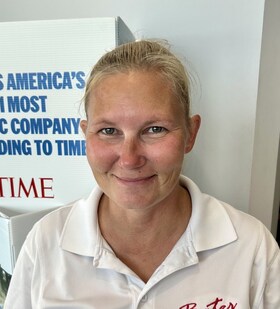 Staff member Angelique Manners from ID_155277077a45