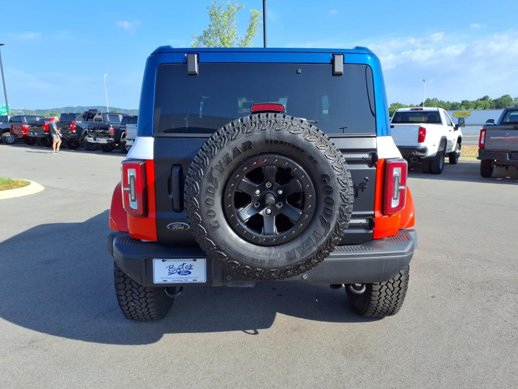 2025 Ford Bronco First Edition photo 3