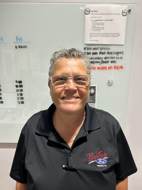 Staff member Lou Holmin from ID_814a3af05fa5